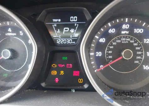 2016 Hyundai Elantra Se from USA, damaged, VIN 5NPDH4AE0GH684332